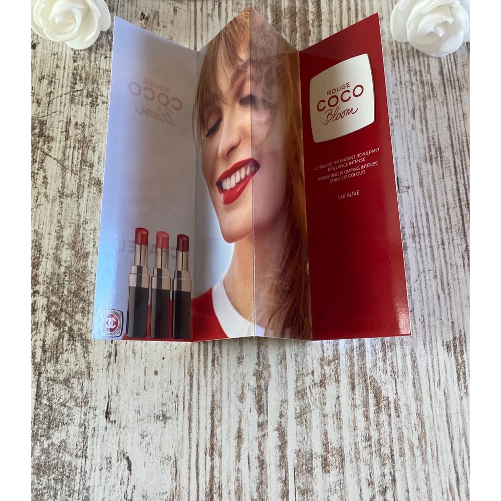 Brand new Chanel exclusive bundle - Picture 4 of 8